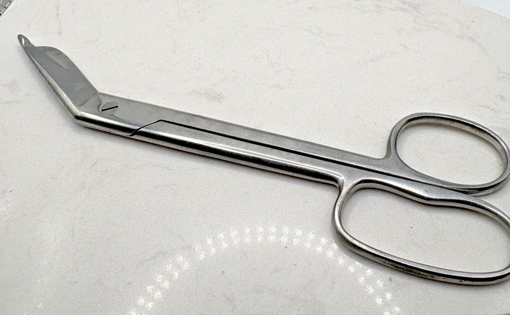 Miltex 20-168 Seiler Turbinate Scissors Made in Germany Stainless Steel 8.5"